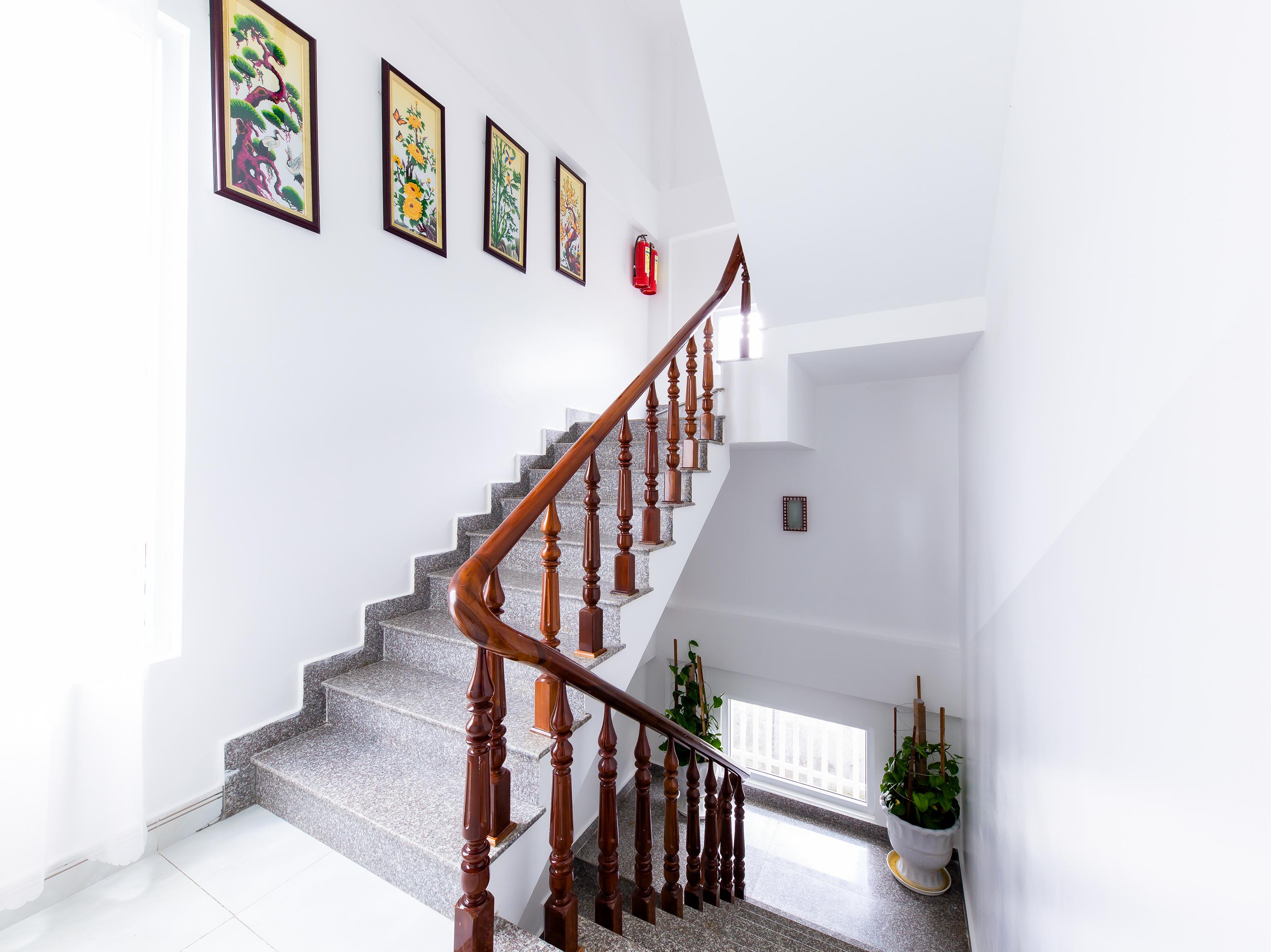 Oyo 446 The Bao Hotel Dalat Bagian luar foto