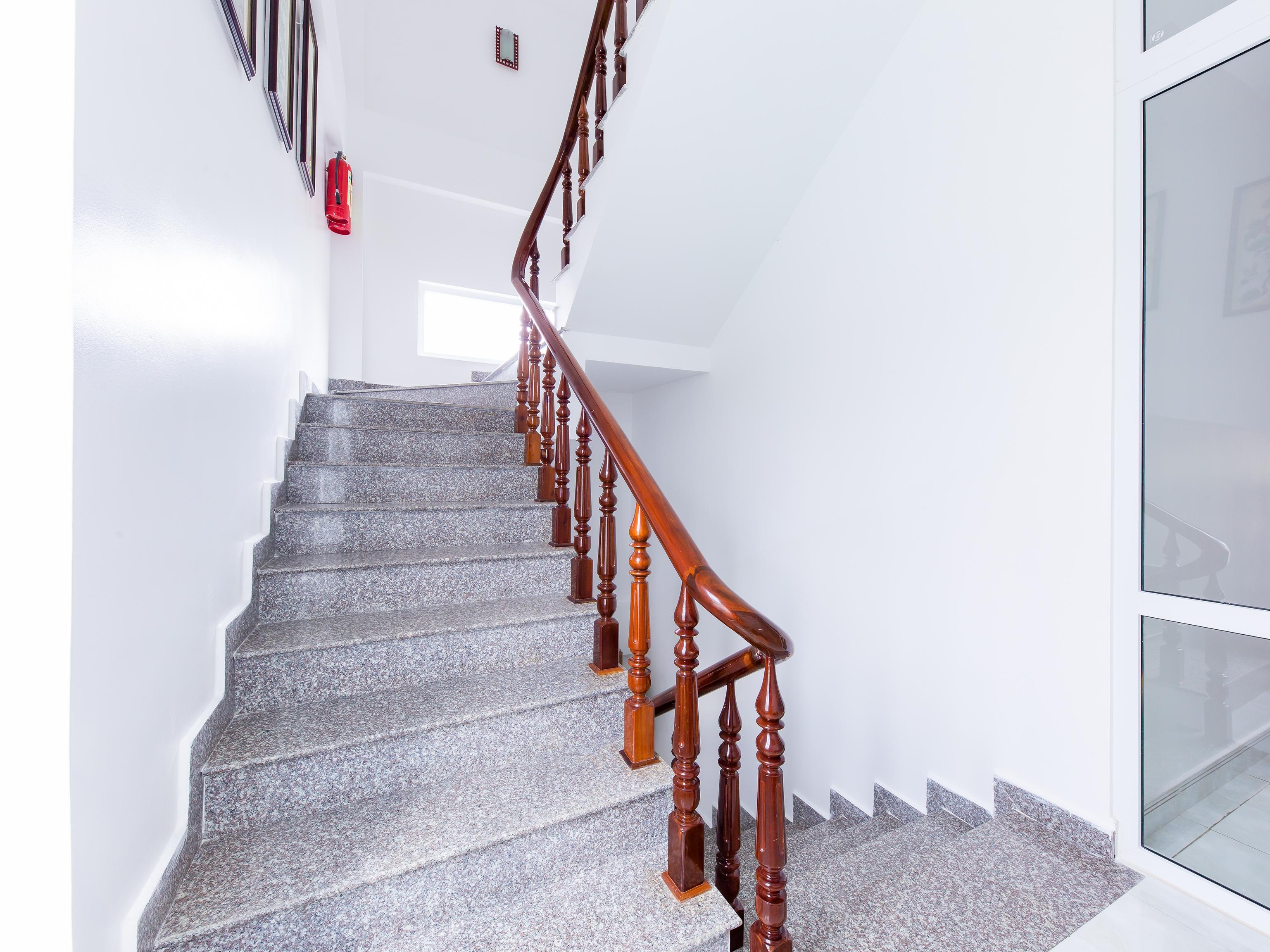 Oyo 446 The Bao Hotel Dalat Bagian luar foto